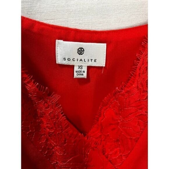 Socialite Lace Trim Red V-Neck Cami Tank Top XS - Picture 8 of 9